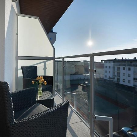 Apartamenty Sloneczne Tarasy By Noclegi Renters Dziwnówek Exteriör bild