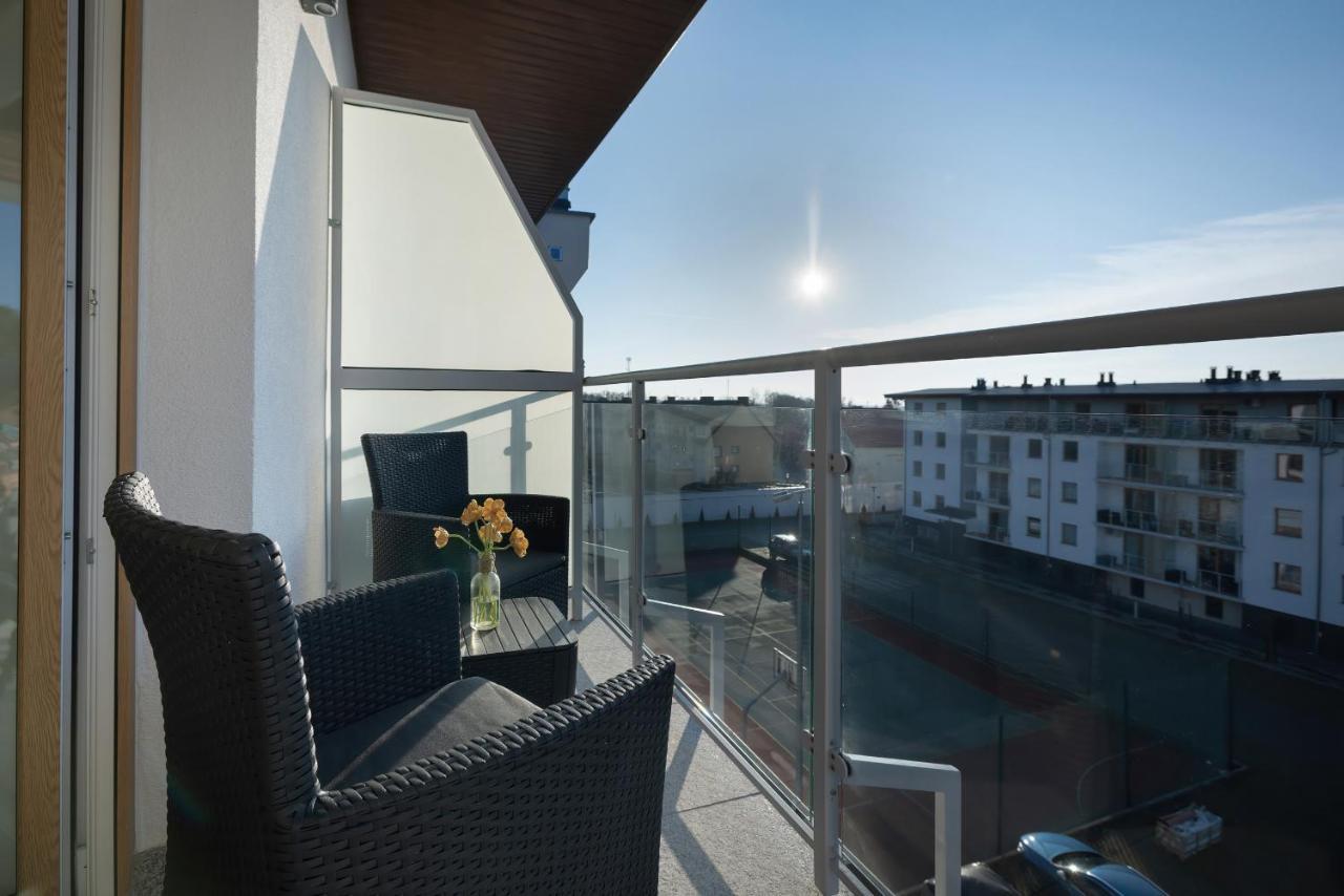 Apartamenty Sloneczne Tarasy By Noclegi Renters Dziwnówek Exteriör bild