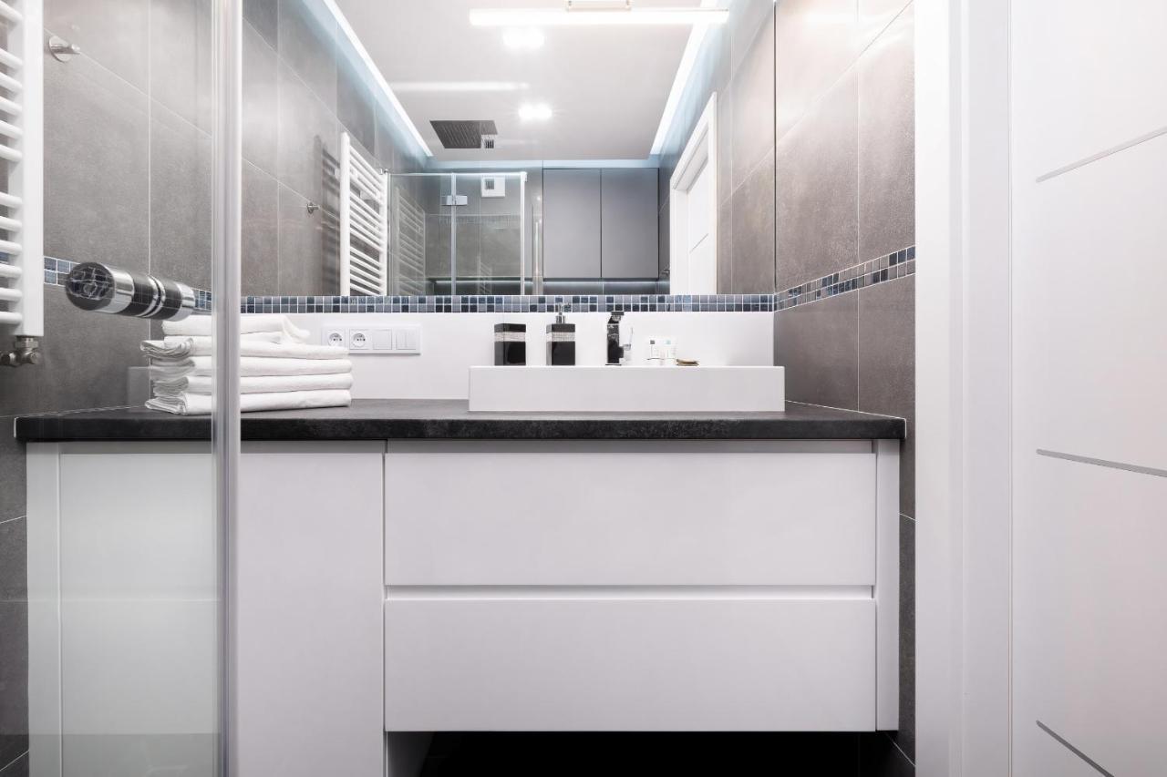 Apartamenty Sloneczne Tarasy By Noclegi Renters Dziwnówek Exteriör bild